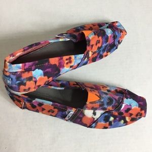 ⬇️$26 NWOT Floral Print Toms Women Size 8.5